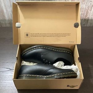 Dr. Martens Vegan 1461